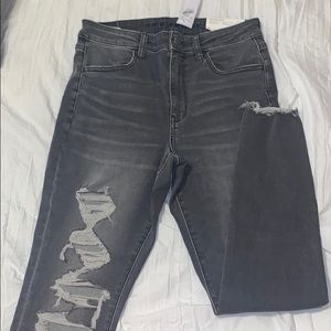 American Eagle Gray Ripped Skinny Jeans